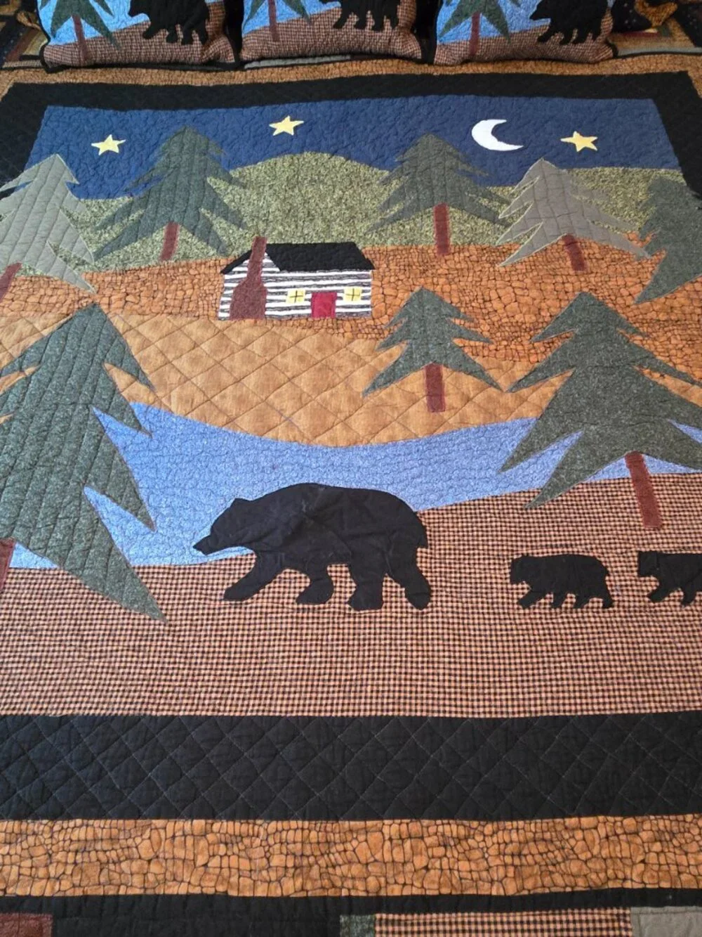 NEW -- Queen/King Donna Sharp Woodland Bedspread & Pillow Set w/ curtain valance